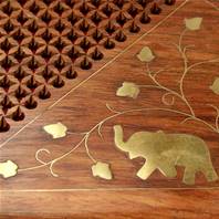 Box octagonal, wood, elephant