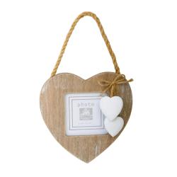 Hanging heart frame with 2 white hearts