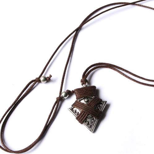 Necklace, men’s/unisex, arrow with brown thread